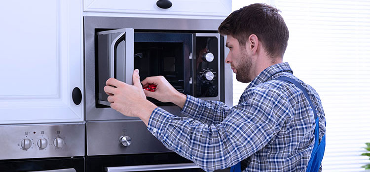 Cafe Residential Microwave Repair in Calgary